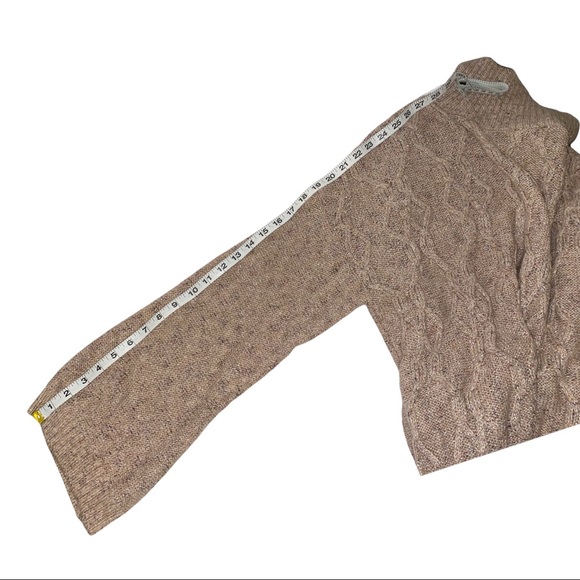 89th & Madison Long Sleeved Oversized Sweater - Picture 7 of 9